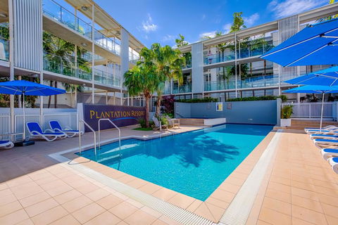 Unit 203 Plantation - Rainbow Beach, Plantation Resort Top Floor, Aircon, Free Wi-Fi - Accommodation Whitsundays 2