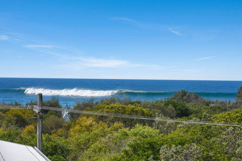 Unit 3 At 4 Pelican Street, Peregian Beach, Noosa Shire - Accommodation Whitsundays 0