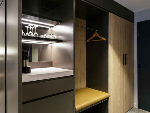 Vibe Hotel Hobart - Accommodation Whitsundays 2