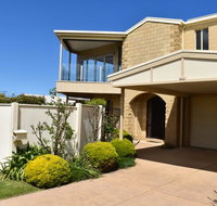 VIEWS FOREVER - INVERLOCH - Accommodation Whitsundays