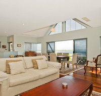 Villa Mer - stylish waterfront accommodation - Accommodation Whitsundays