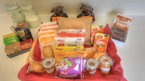 Village Stays Coldstream Gallery Apartment - Accommodation Whitsundays 3