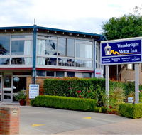Wanderlight Motor Inn - Accommodation Whitsundays