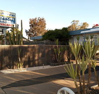 Warren Motor Inn - Accommodation Whitsundays