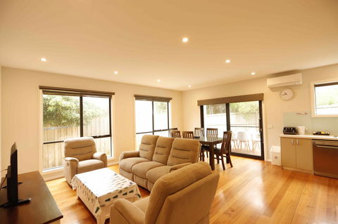 Apollo Bay Seal Apartments - Accommodation Whitsundays 13