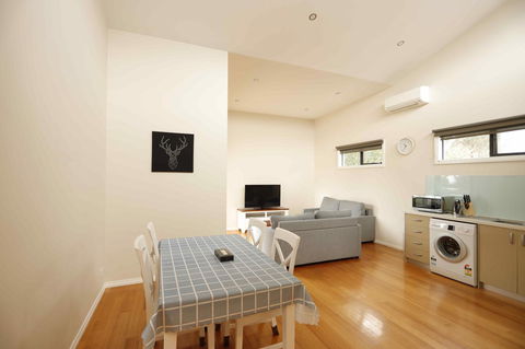 Apollo Bay Seal Apartments - Accommodation Whitsundays 16