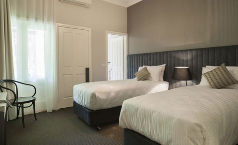Oscar\'s On The Yarra - Accommodation Whitsundays 11