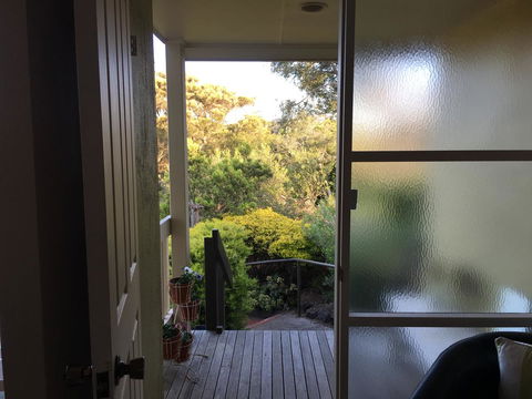 Andrew's On Topaz - Accommodation Whitsundays 9