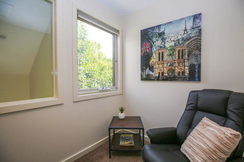 Amber Mist Villa Two - Accommodation Whitsundays 7