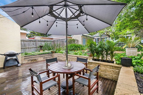 Edge17 Port Fairy Wharf - Accommodation Whitsundays 18