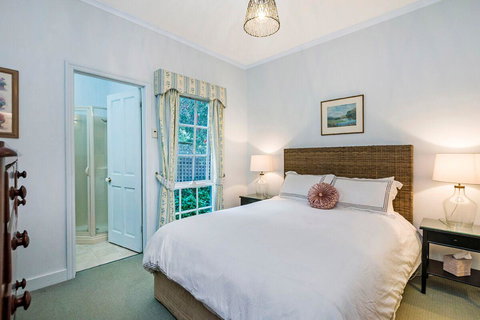 Edge17 Port Fairy Wharf - Accommodation Whitsundays 7