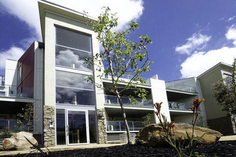 Phillip Island Towers - Accommodation Whitsundays 28