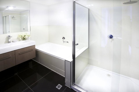 Phillip Island Towers - Accommodation Whitsundays 35