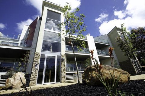 Phillip Island Towers - Accommodation Whitsundays 24