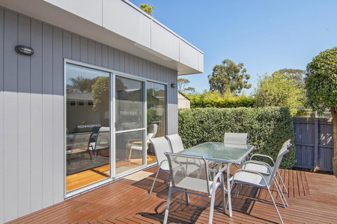Bask At The Glade - Rejuvenate Stays - Accommodation Whitsundays 7