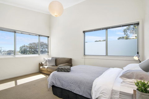 Bask At The Glade - Rejuvenate Stays - Accommodation Whitsundays 4