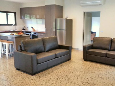 3 Bells Alpine Cottage - Accommodation Whitsundays 16
