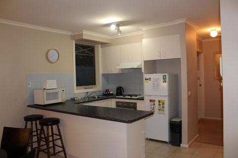 Australian Home Away @ Box Hill 2 Bedroom - Accommodation Whitsundays 7
