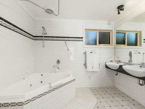 Cottages For Two - Accommodation Whitsundays 2