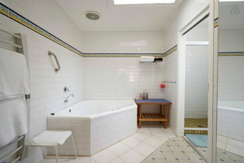 Cottages For Two - Accommodation Whitsundays 14