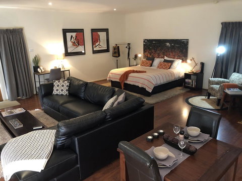 Minni Gums - Accommodation Whitsundays 0