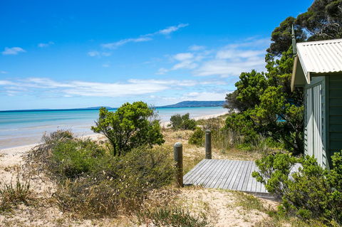 Perfect Blairgowrie Beach House - Accommodation Whitsundays 18