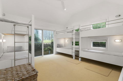 Perfect Blairgowrie Beach House - Accommodation Whitsundays 13