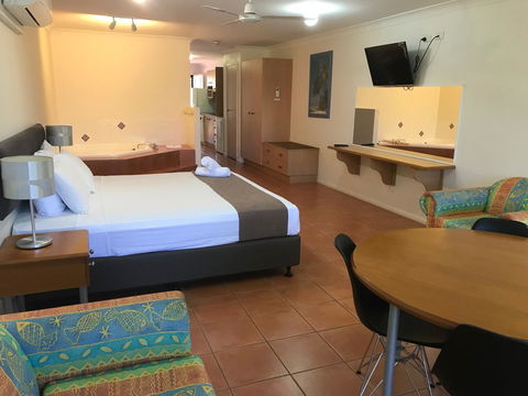 Coral Cove Resort - Accommodation Whitsundays 8