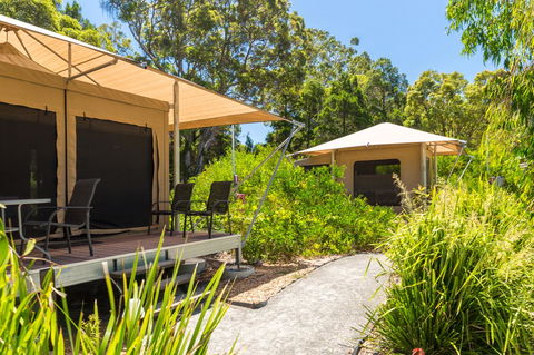 Castaways Moreton Island - Accommodation Whitsundays 1