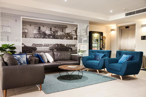 Ocean Views Resort Caloundra - Accommodation Whitsundays 2