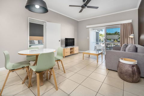 Hotel Grand Chancellor Palm Cove - Accommodation Whitsundays 15