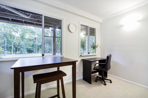 Airlie Beach Eco Cabins - Adults Only - Accommodation Whitsundays 42