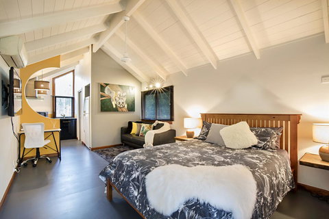 Airlie Beach Eco Cabins - Adults Only - Accommodation Whitsundays 20