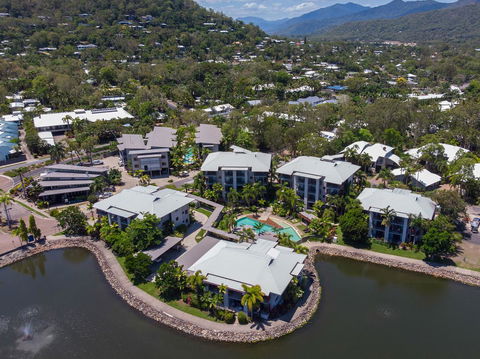 Blue Lagoon Resort - Accommodation Whitsundays 9