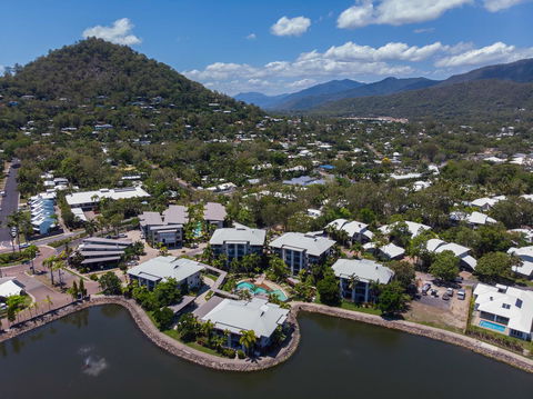 Blue Lagoon Resort - Accommodation Whitsundays 8