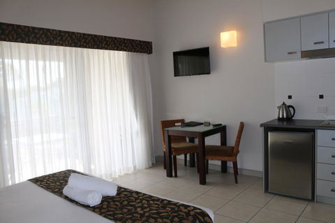 Blue Lagoon Resort - Accommodation Whitsundays 19