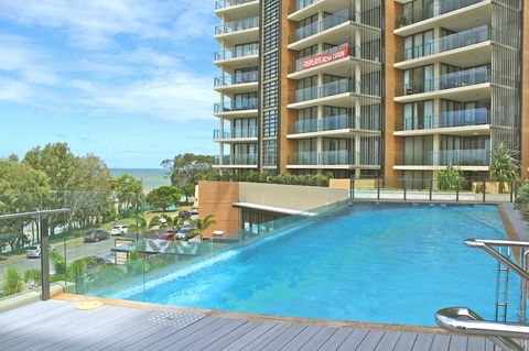 Oaks Redcliffe Mon Komo Suites - Accommodation Whitsundays 5