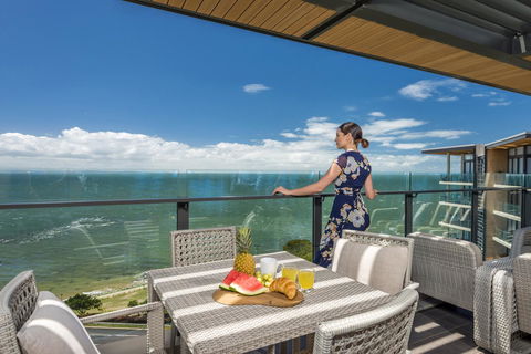 Oaks Redcliffe Mon Komo Suites - Accommodation Whitsundays 18