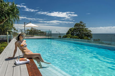 Oaks Redcliffe Mon Komo Suites - Accommodation Whitsundays 9