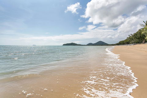 Agincourt Beachfront Apartments - Accommodation Whitsundays 18