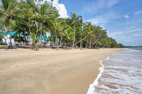 Agincourt Beachfront Apartments - Accommodation Whitsundays 9