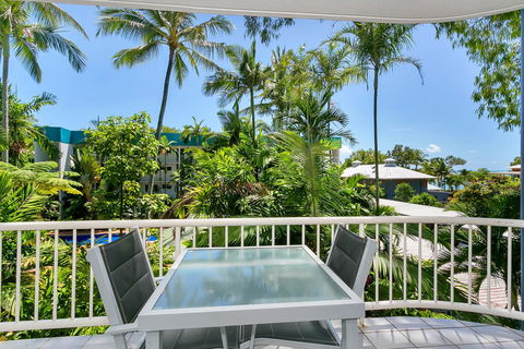 Agincourt Beachfront Apartments - Accommodation Whitsundays 4
