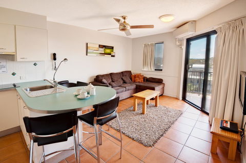 Nautilus Resort Mooloolaba - Accommodation Whitsundays 20