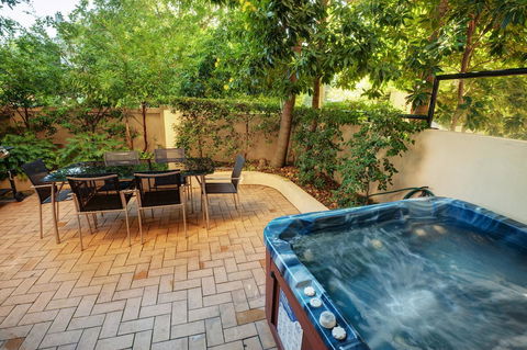 Nautilus Resort Mooloolaba - Accommodation Whitsundays 5