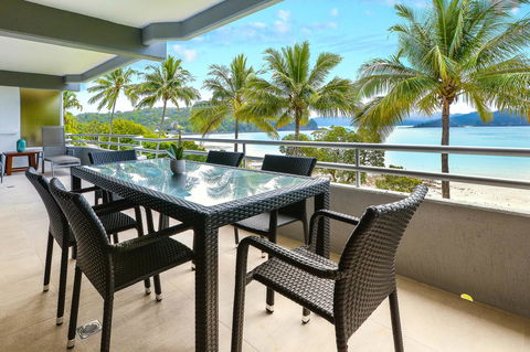Frangipani 104 - Hamilton Island - Accommodation Whitsundays 0