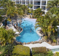 Ramada Resort by Wyndham Golden Beach - Accommodation Whitsundays