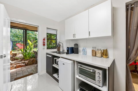 Noosa Hinterland Retreat - Accommodation Whitsundays 4