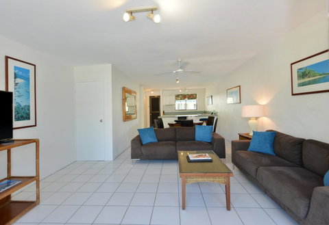 Seascape Holidays At Beachfront Terraces - Accommodation Whitsundays 12