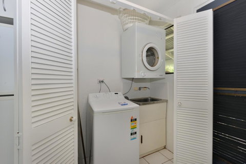 Seascape Holidays At Beachfront Terraces - Accommodation Whitsundays 16