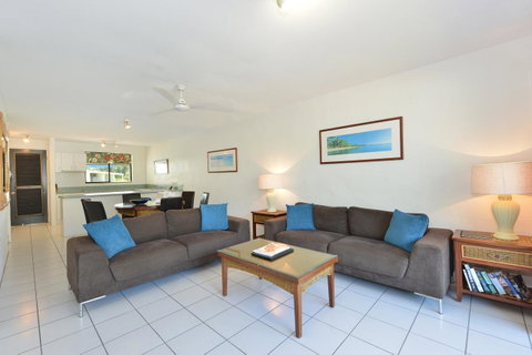 Seascape Holidays At Beachfront Terraces - Accommodation Whitsundays 11